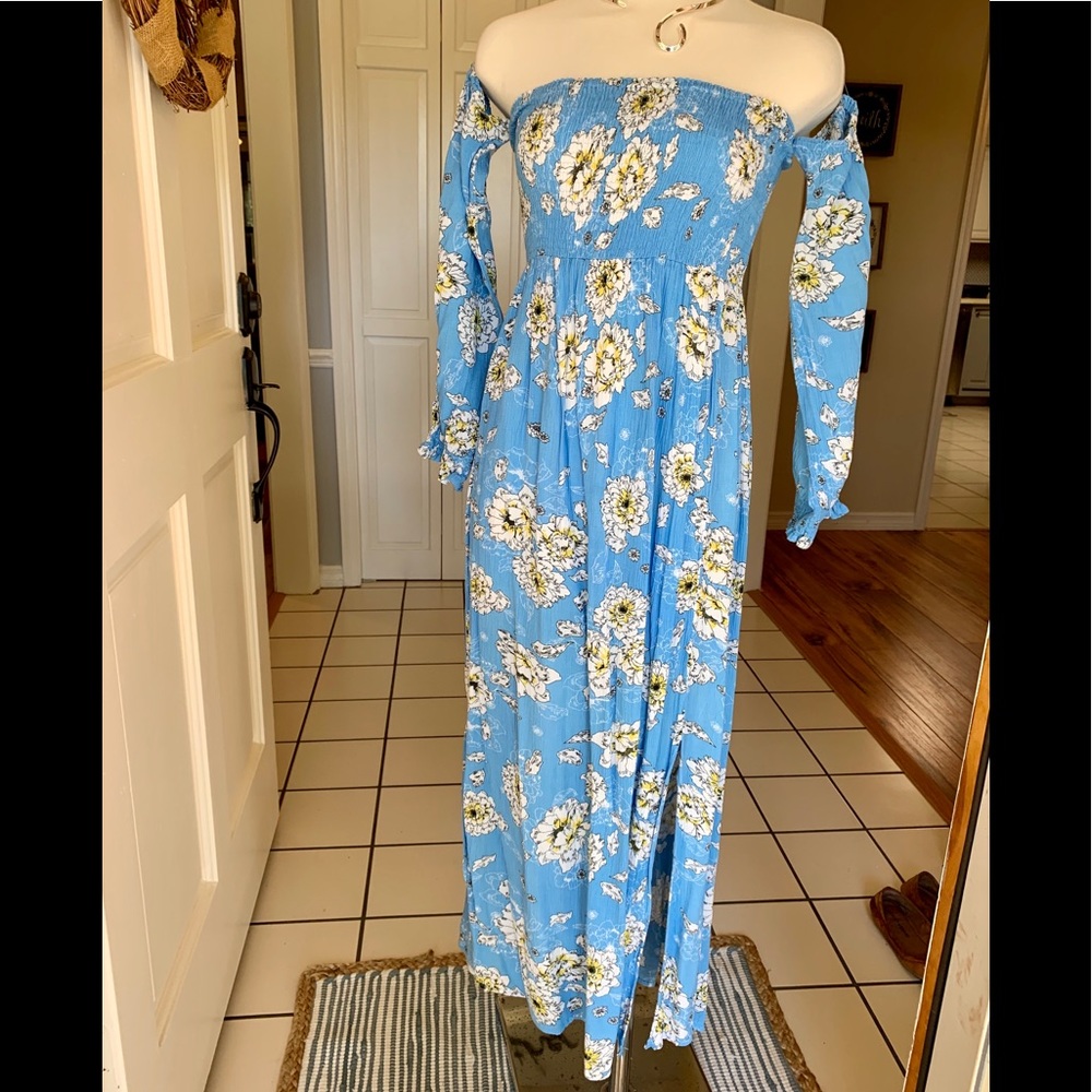 🌟Off shoulder Floral dress🌟